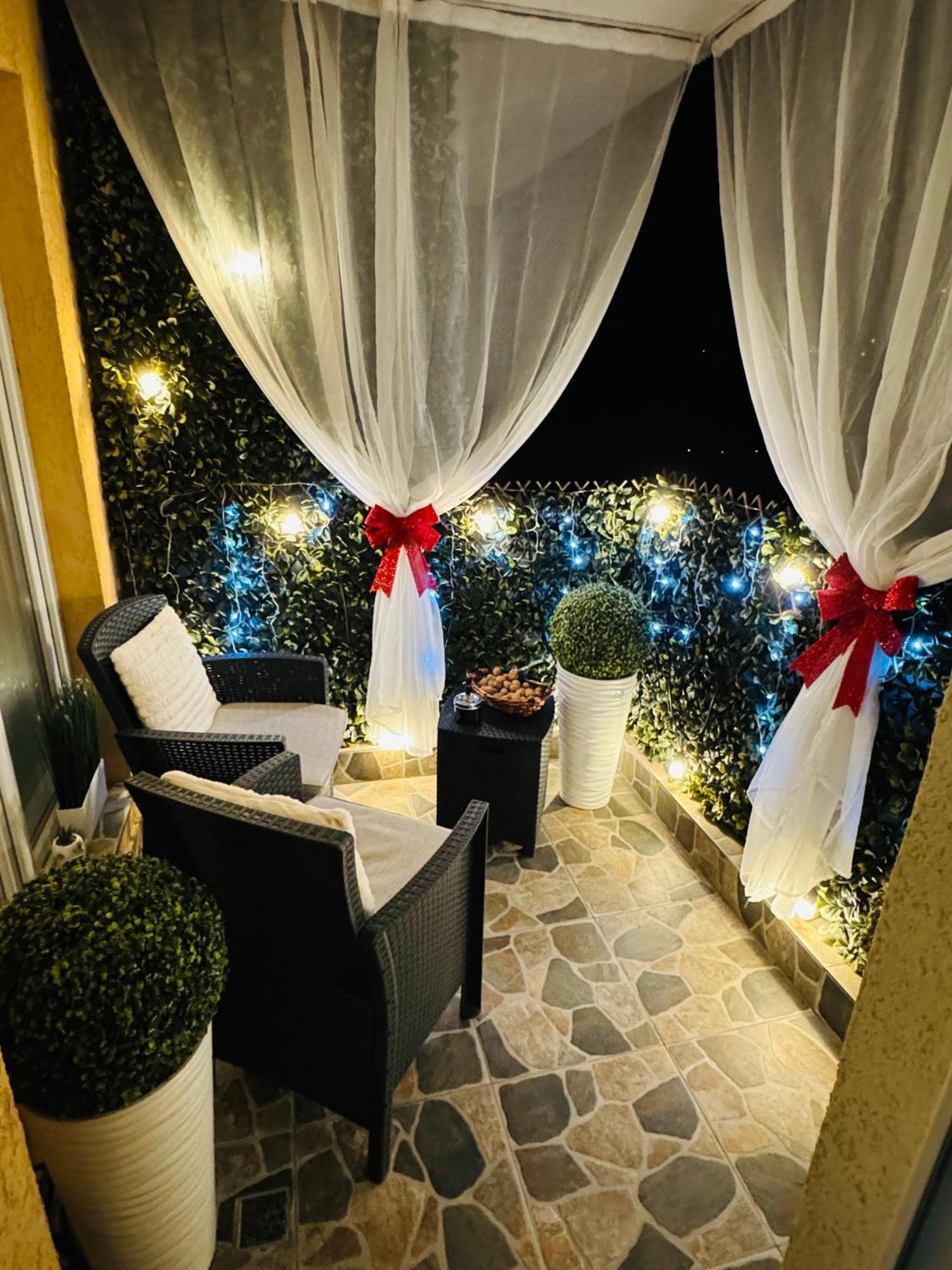 Appartement Aici Te Simti Ca Acasa à Iasi Extérieur photo