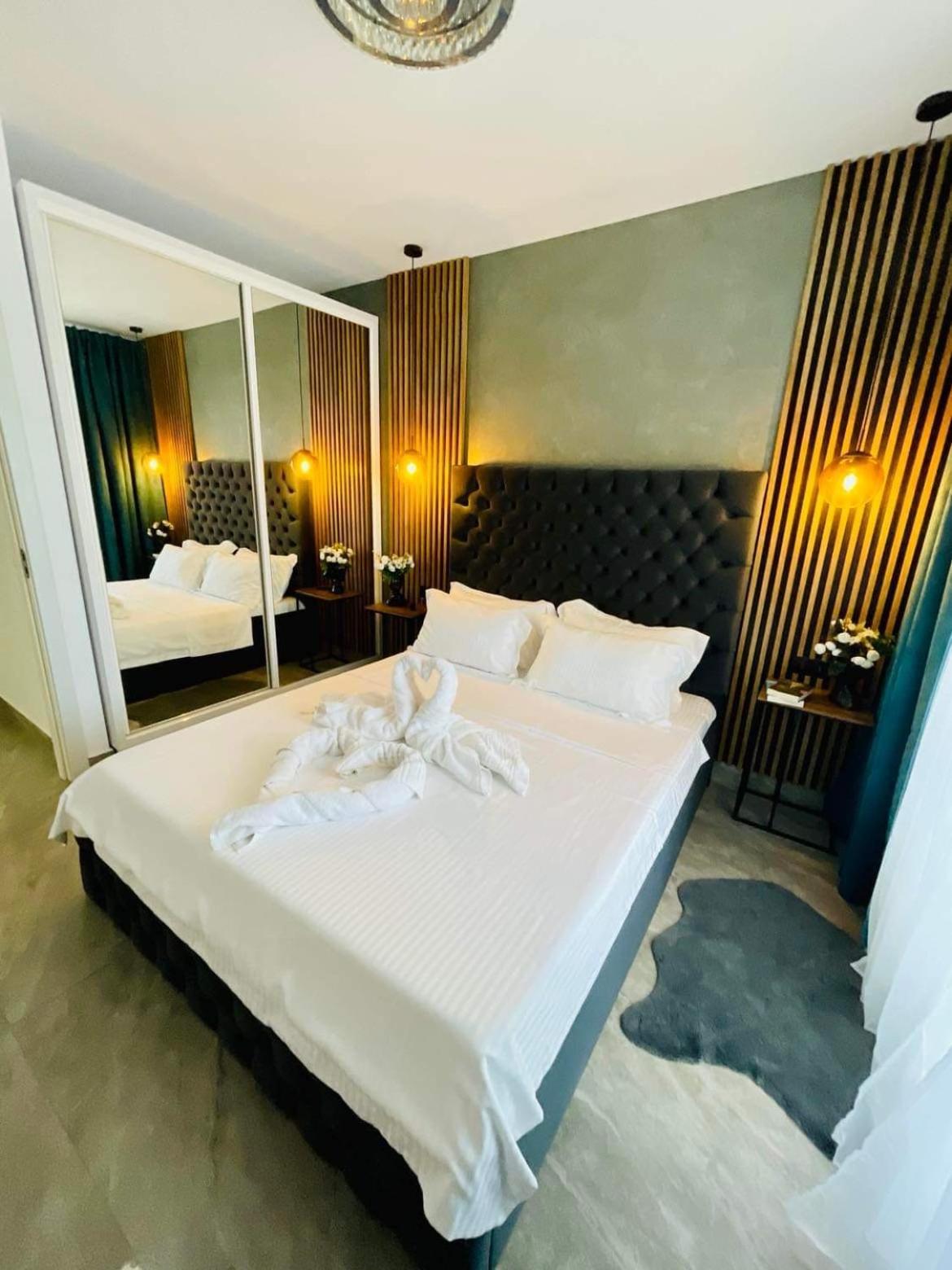 Appartement Aici Te Simti Ca Acasa à Iasi Extérieur photo