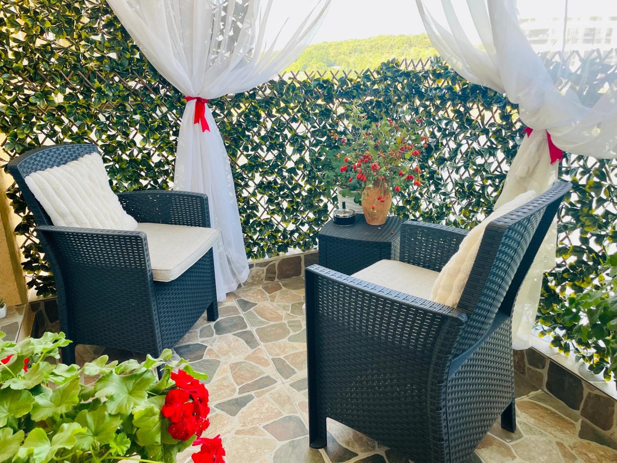 Appartement Aici Te Simti Ca Acasa à Iasi Extérieur photo