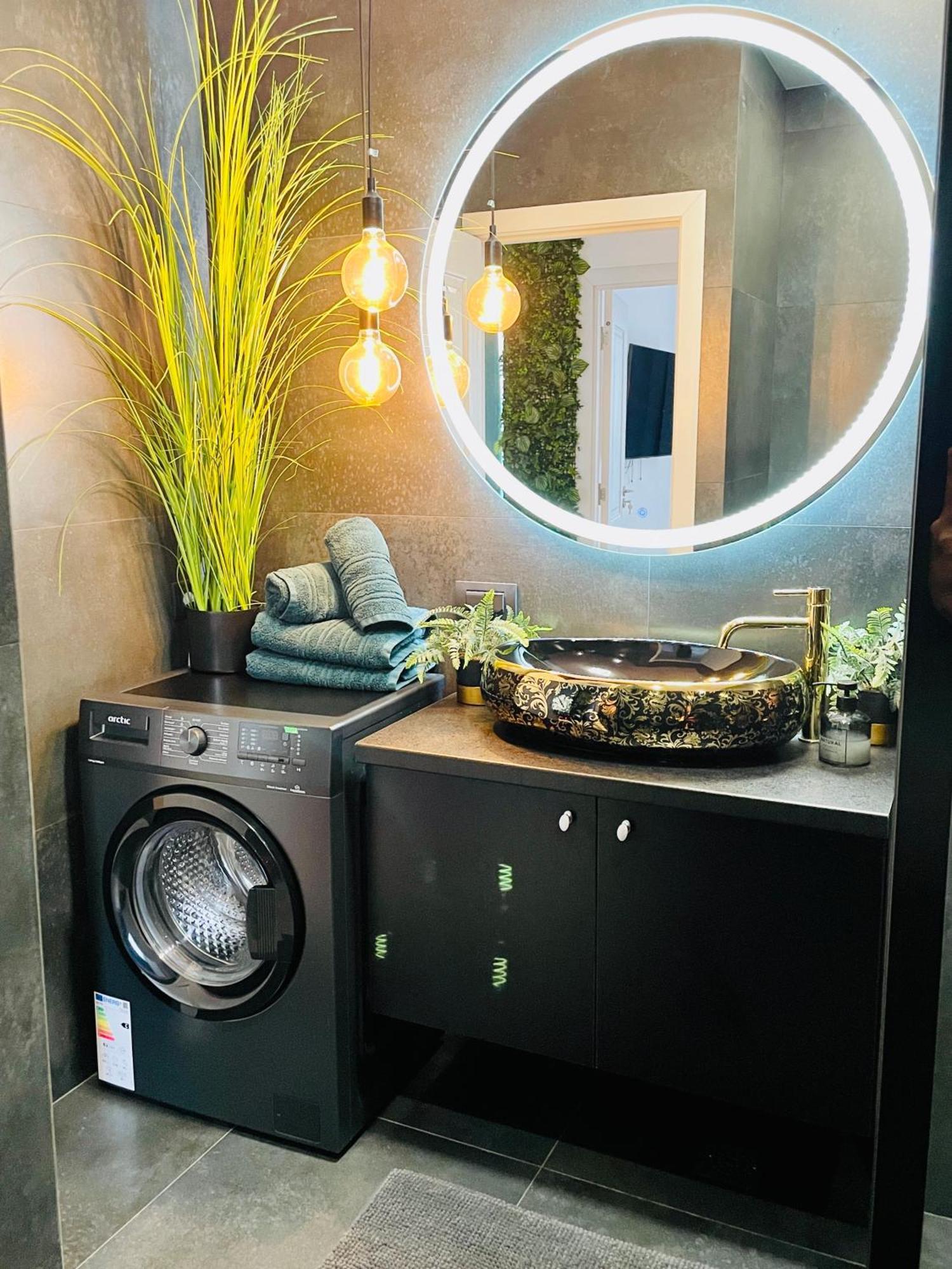 Appartement Aici Te Simti Ca Acasa à Iasi Extérieur photo